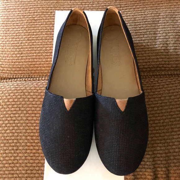 tkees ballet flats